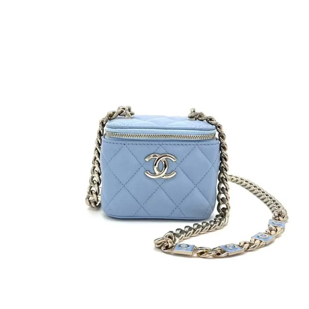 Chanel Women Pre-Loved Bag Very Good Condition